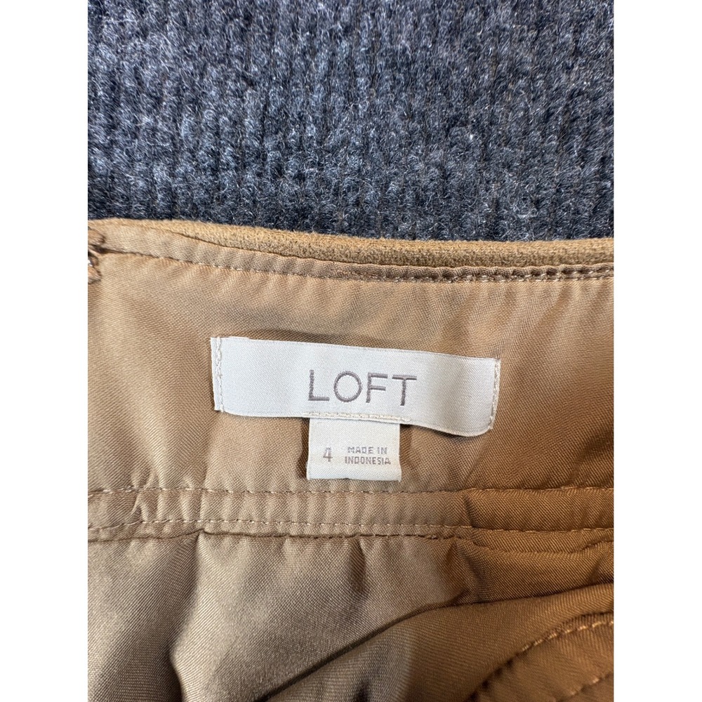 Loft Tan Faux Suede A-Line Mini Skirt Womens Size 4 Camel Front Pockets Zip Back - Picture 3 of 10